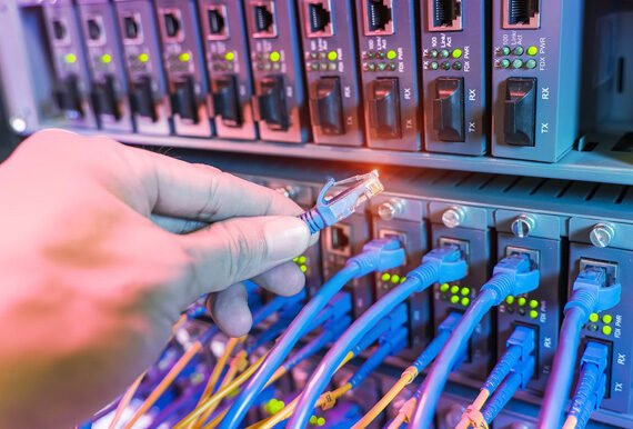 Déploiements fibre optique Déploiements fibre optique